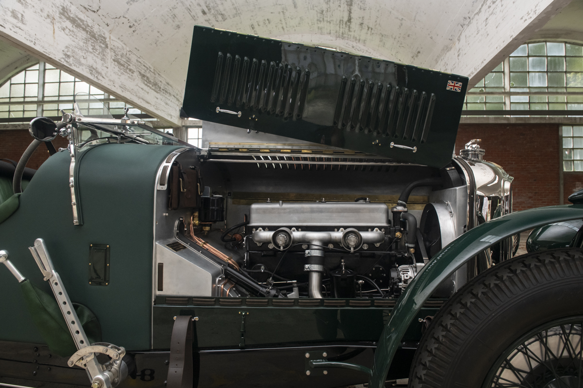 Bentley stellt die 6,75-Liter-Maschine ein - Magazin